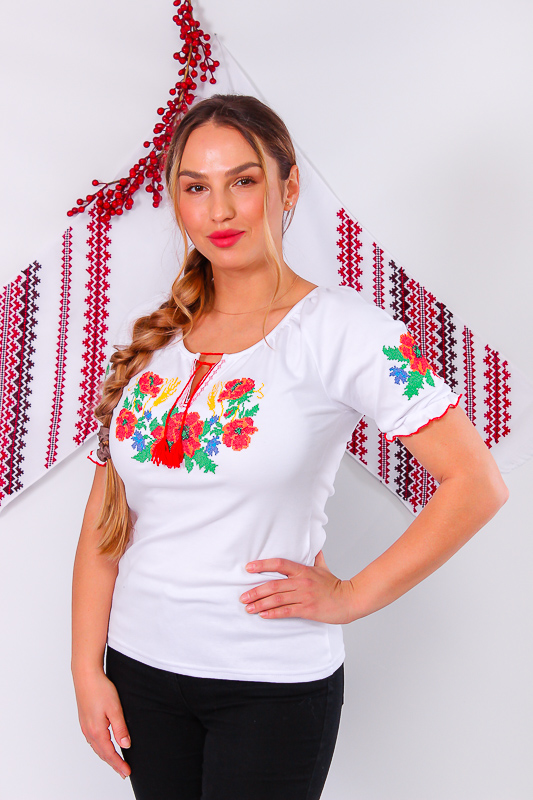 Вишиванка жіноча з коротким рукавом